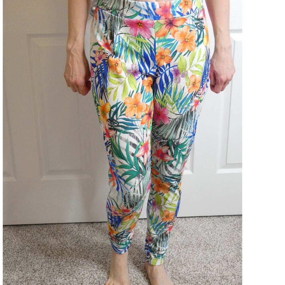 Peacock Floral Pants Size 4 British Summer Casual UK Style Designer Tropical